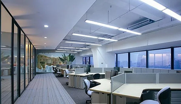 支持公募基金管理机构改善办公条件,在本市无自有办公用房的公募基金