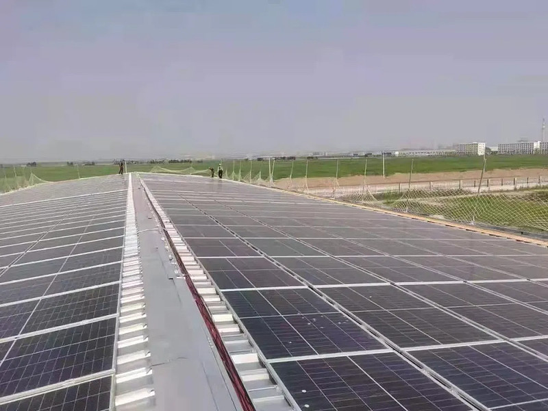 冲破建筑光伏壁垒直击bipv痛点天能瓦定义屋顶光伏新标准