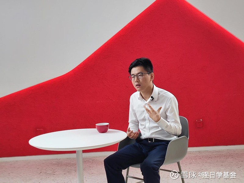 33岁被评为投资精英这位基金经理业绩如何是否值得投资