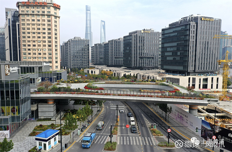 绿地外滩中心奋力建设三年,成果斐然,有力推动董家渡区位优势向发展