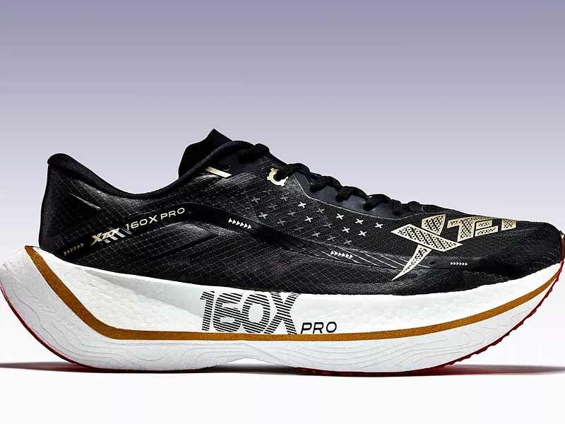 国货之光特步竞速家族再获两项大奖