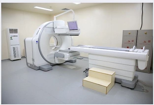 青岛滨海学院附院高端先进新型核医学显像设备正式投入使用
