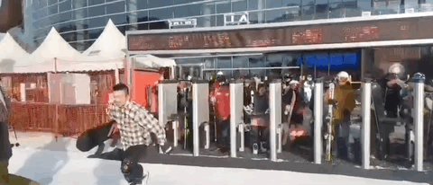 在崇礼，每天第一个滑雪的人-科记汇