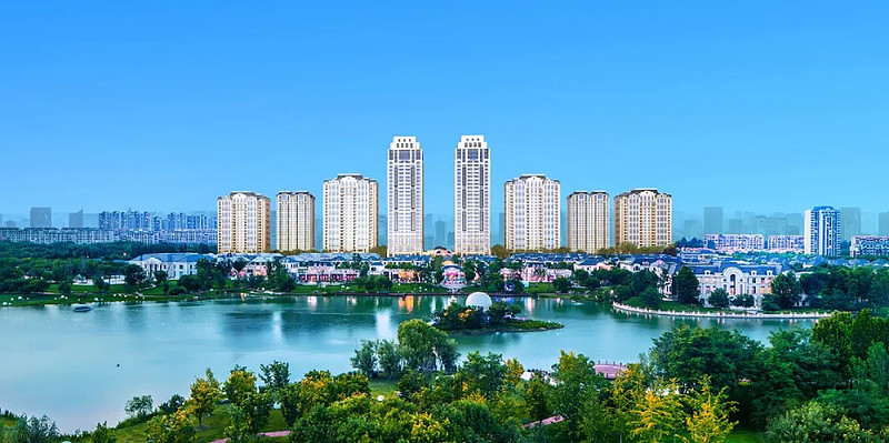 唯定制不复制解密灯塔级城市湖居作品的产品基因