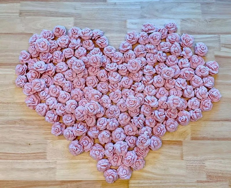 一群被困住的女性，织出永不凋谢的冬奥花束-科记汇