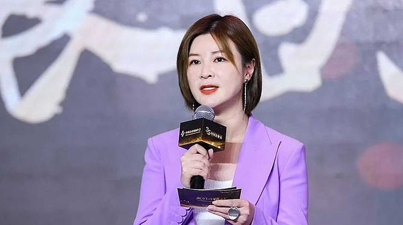 乐华娱乐CEO杜华揭秘:捧红王一博 与孙一丁是配偶同居关系 雷递网 雷建平 3月9日报道《乘风破浪的姐姐》节目的火热,不仅让张雨绮、金晨又火了 ...