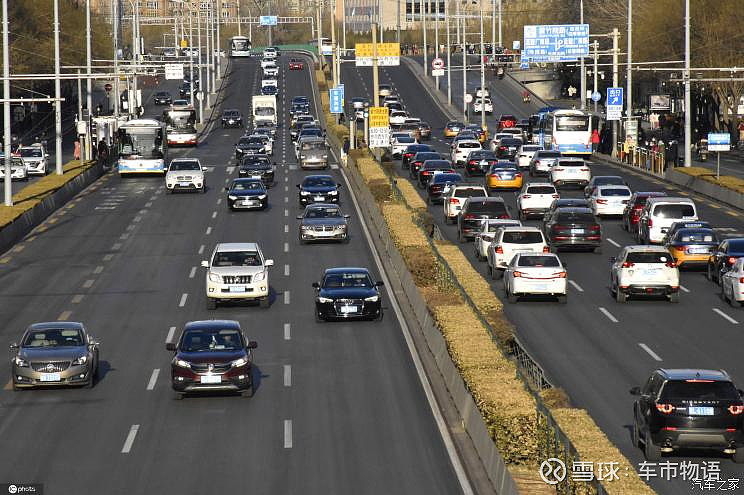 通過對2021年4月起的乘用車新四化指數進行追溯計算,可以看到最近13個