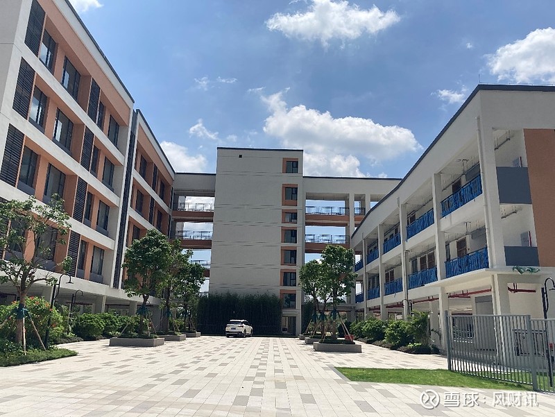 天天交付|1栋、2栋提前交付,碧桂园·广佛里智慧慢城细微之处见真章 来源: 凤凰网房产广州站2022年转眼间已经过半,时至年中又到了一年的交付 ...