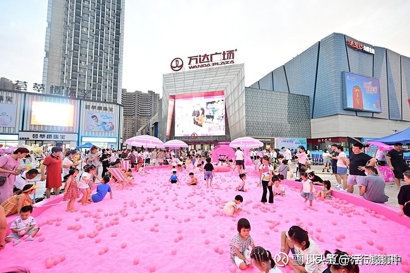 沈阳首届万达全民消夏节在北一路万达广场盛大开幕