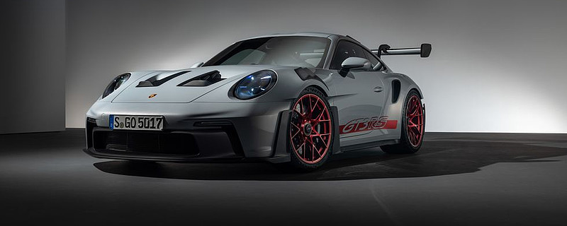 新保时捷911gt3rs发布零百32s40l致敬经典战斗凶猛