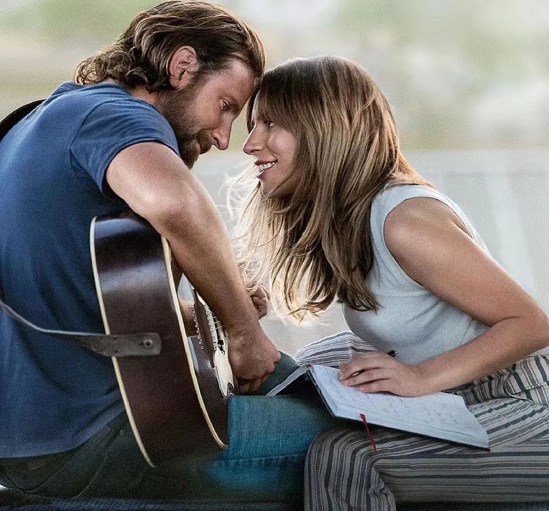 跨界电影初见成效,争议事件推升热度