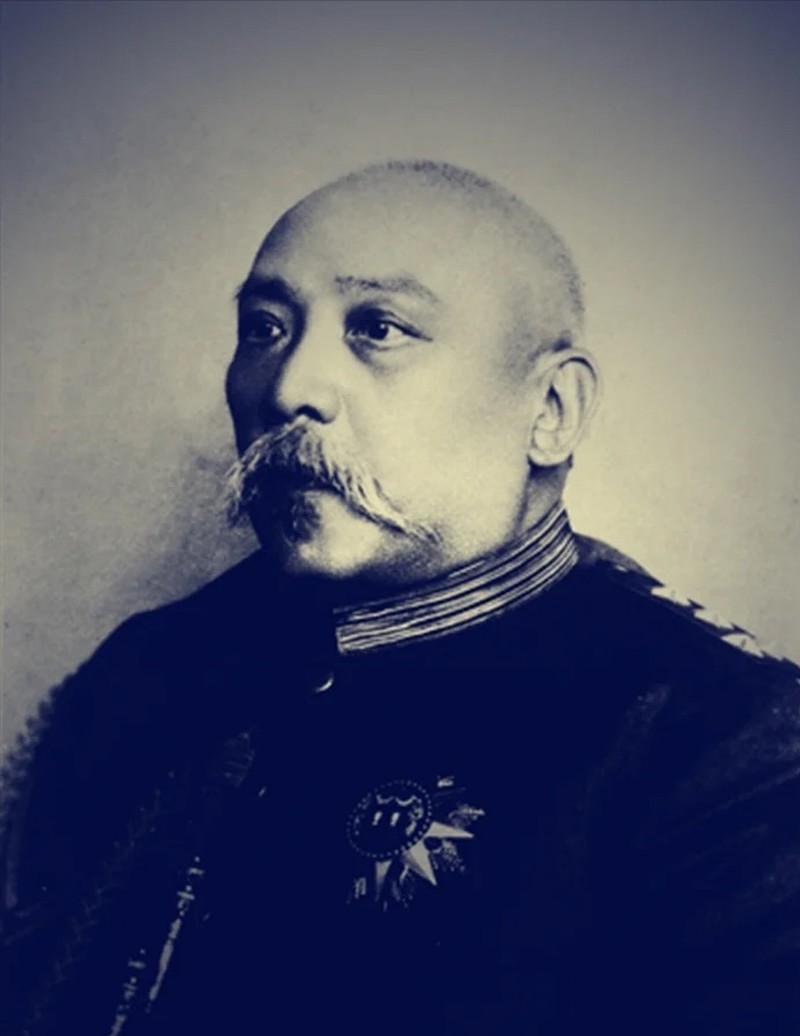 头寸”的英文翻译为“position” ，指的是交易结算中持仓数量的意思。如果一个投资者买入量大于卖出量，就称为“多头...