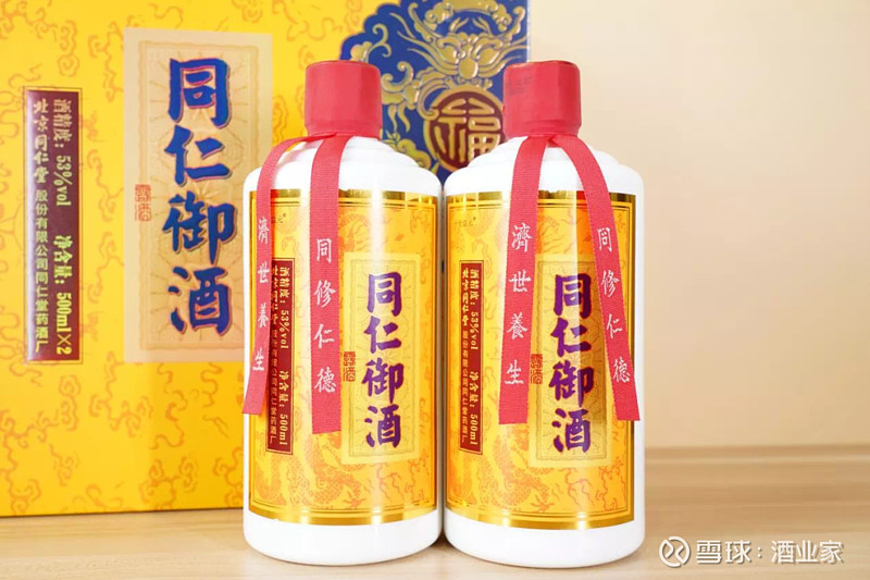 从20余家酒厂中筛选基酒,最终选定了与优质的茅台镇酱香基酒进行融合