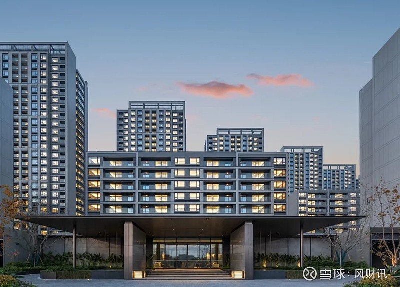 限价时代下的“网红交付”!杭州惊现一座漂浮在城市里的度假岛屿 来源: 凤凰网房产杭州站2万 的房价,5万 的配置,科学吗?限价下的杭州还有开发 ...