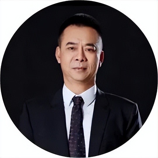 厦门再添百亿上市公司，中仑新材IPO成功过会 眼下，一批批充满活力的厦门创业公司正为IPO按下“加速键”。12月的厦门资本市场可谓“双喜临门 ...