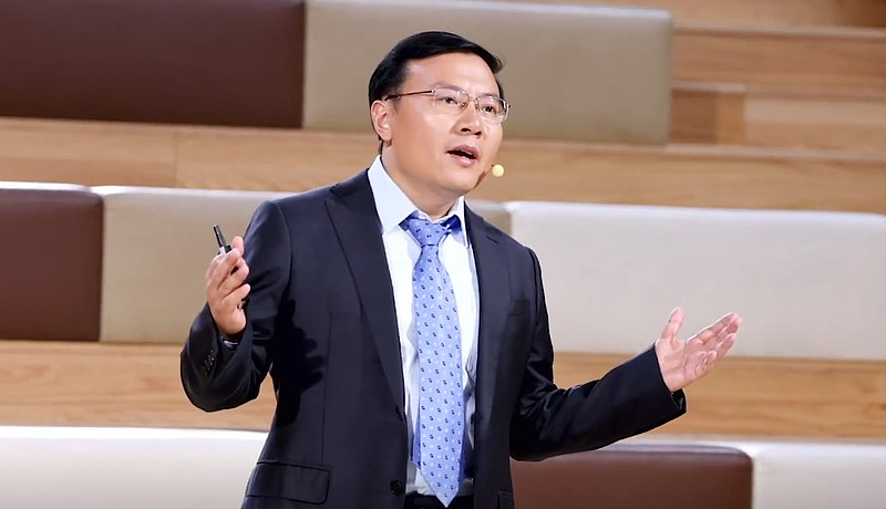 任泽平炮轰宁德时代:恃强凌弱,胁迫车企 “天下苦宁王久矣。”1月9日,网红经济学家任泽平在微博发文“炮轰” 宁德时代 。任泽平表示:“近年 ...