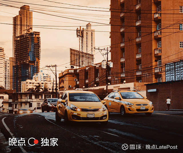 晚点独家丨今日头条也盯上了小红书,“发现”频道日活超千万 《晚点 LatePost》获悉,发展形态与小红书类似的双列图文已成为今日头条当前优先 ...