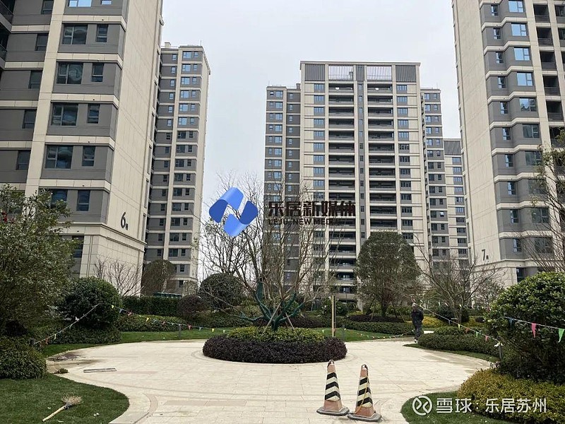 延期42天交付，备受业主争议，苏州新希望湖西映月实景呈现如何？ 乐居新媒体 任时建 发自苏州据悉，2-3月，苏州有多盘到了合同约定交付时间 ...