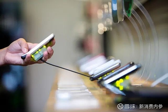 OPPO的东南亚隐秘商业帝国 这是新消费智库第1955期文章 新消费导读 OPPO系能否再造一个极兔? 作者:周嘉宝、王婷 编辑:竺天 审核 ...