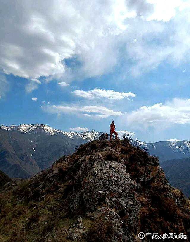 山高人为峰603912 佳力图(目标价位已完成) 1 这种图形玩了上百张，画了上千张。2 现价15，第二中枢高点16.72，无风险套利10个点 ...