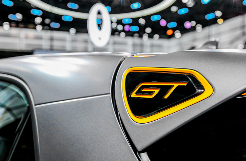 年轻人的电动GT 2023款欧拉好猫GT木兰版售价14.38万-15.38万元-锋巢网