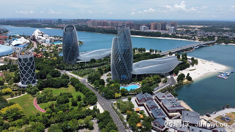 7月实地考察海南,消费或在触底 暑假开始的第一周海南环岛10天即将结束,遇到泰利台风滞留海口无法返回广东。开始的几天天气极度炎热,景区游客不多 ...