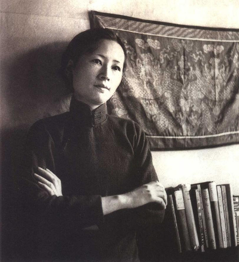 《林徽因传》：读过的书，走过的路，遇过的事，就是你的人生格局 作者：每晚Leyla 来源：每晚一卷书原创 有人说，林徽因是被世人误解最深的民国