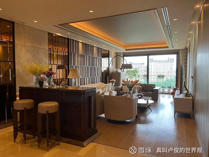 豪宅的持有成本,也很是夸张了 提到上海豪宅,我们都知道它的房价很贵 千万级的豪宅数不胜数,甚至动辄几个亿,可以说几乎高出了天价 但是今天我们不 ...