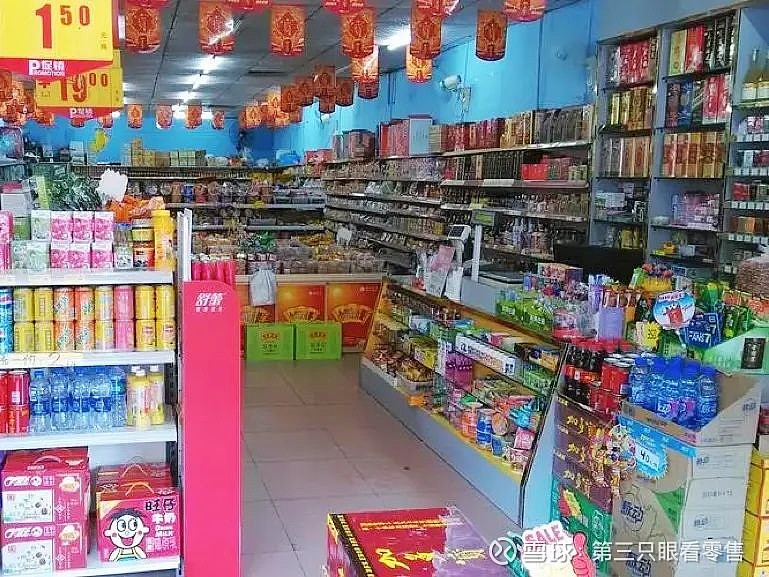 “资源”流向夫妻老婆店 在流通产业链中,夫妻老婆店的价值正在被重估。经销商、平台方等多方资源开始向小店群体流动。 这里所说的夫妻老婆店是指以 ...
