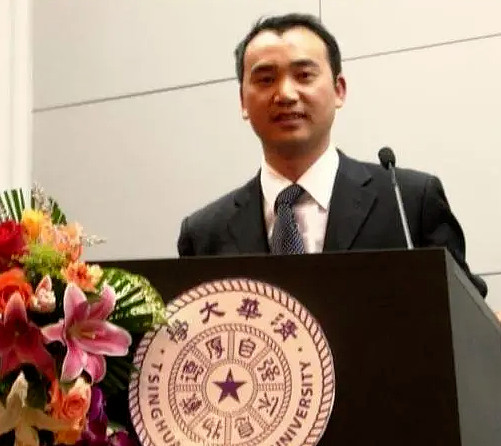 改命最好的方式,是换一个圈子 作者:每晚Leyla 来源:每晚一卷书原创1给大家讲两个故事。1908年,一位17岁的少年刚来到纸醉金迷的大上海 ...