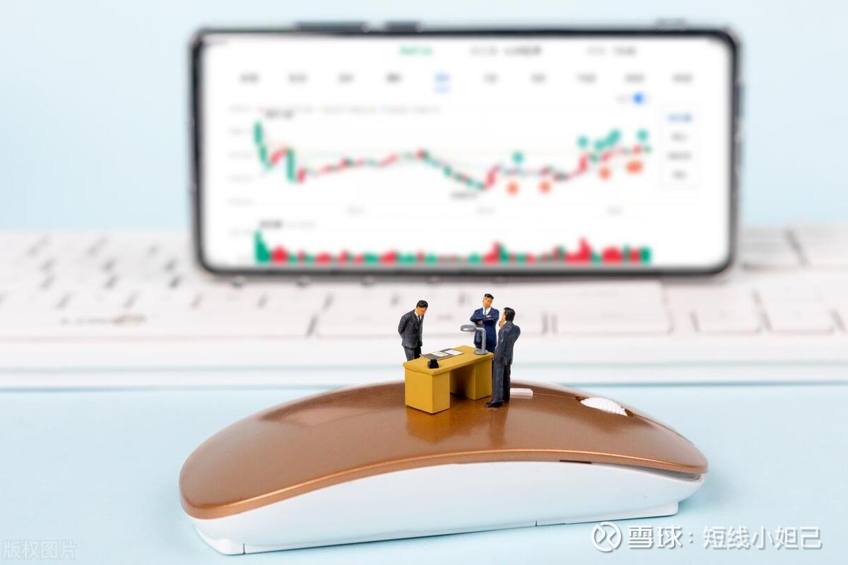 什么是市盈率相对盈利增长比率?PEG有什么用? 市盈增长比率(PEG值) 从市盈率衍生出来的一个比率，由股票的未来市盈率除以每股盈余(EPS)的未来 增长率预估值得出。此...