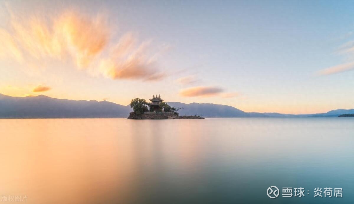 中国股市：长期持有一只股票，反复做T，看完大彻大悟巴菲特一生中投资股票 的数量没有超过50家公司。巴菲特管理着很多钱，但他专注于投资几家好公司。巴菲特的一生中，长期持有一只...
