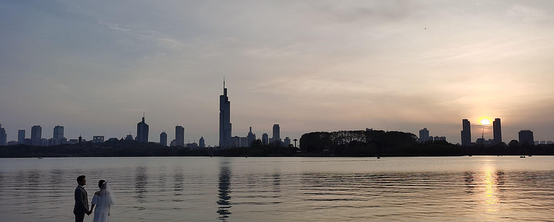 左江科技再次大涨，投资者保护伞你有吗？ 这几天， 左江科技 三连板的涨势引起了广泛关注，公司也频繁发出风险提示公告。说来，左江科技的问题要从