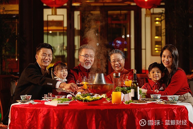 春节消费观察白酒自饮消费升级直播渠道重要性凸显