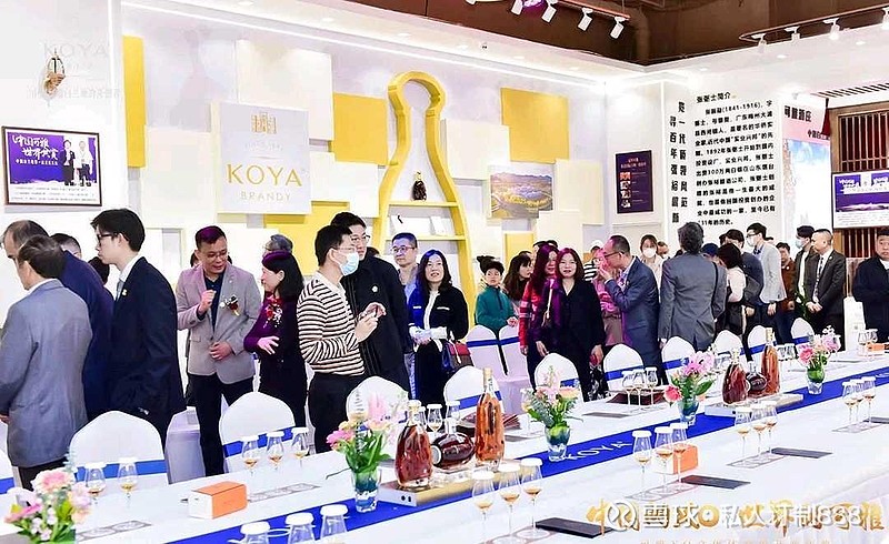 可雅白兰地强势增长,全方位展现硬核实力 可雅白兰地 可雅白兰地,不仅是中国白兰地的标杆产品,更以强劲实力在世界舞台上占据了一席之地。 可雅,不 ...