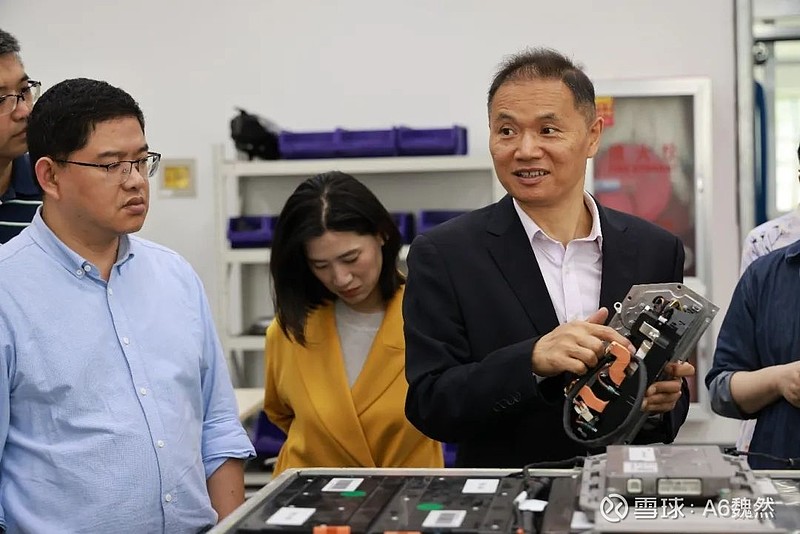 保险股份有限公司精算总监原瑞士再保险中国总裁兼北京分公司总经理2