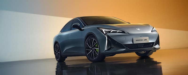 极狐阿尔法s5以01925cd重新定义全球量产车风阻极限