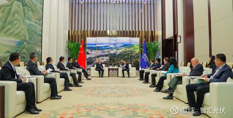 近期国电投新掌门人与3家光伏企业洽谈合作