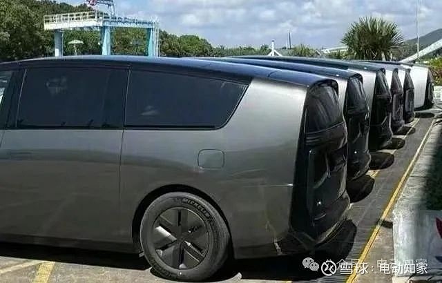 理想汽车再次暴跌