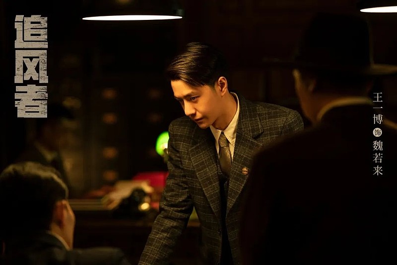 成时代洪流中的普通青年,他也会在民族与个人命运交汇的转向处迷茫