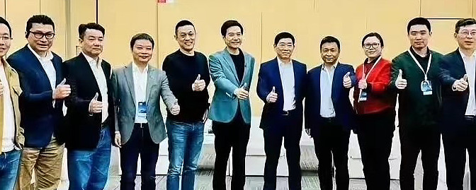 长城汽车董事长魏建军都来站台造车新人雷军和他的车圈大佬局