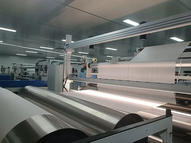 年产5000万平方米光辉达新材料一期光伏胶膜项目投产