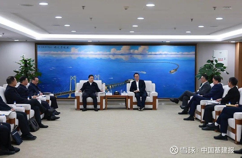 王海怀会见宜昌市市长马泽江