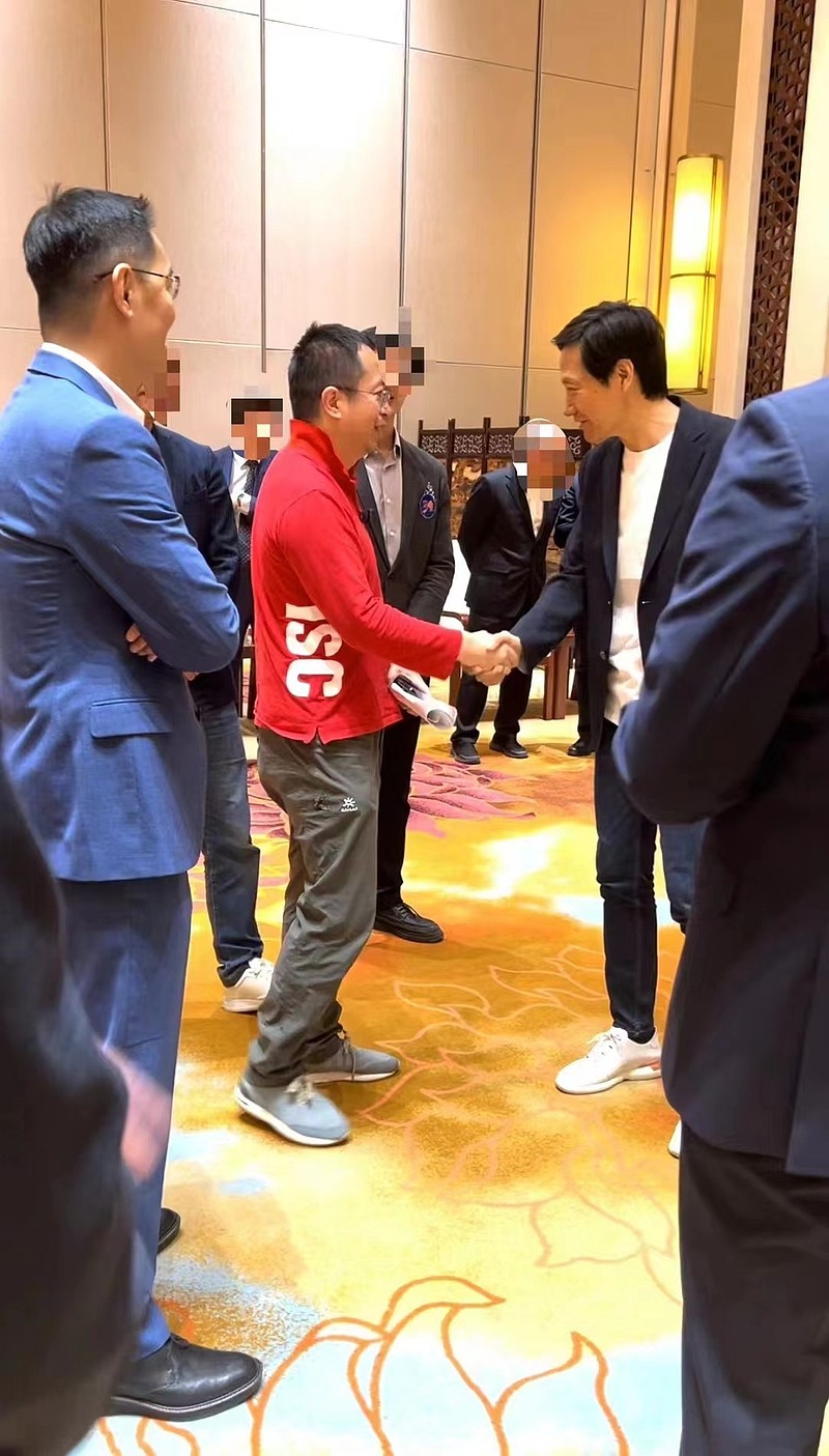 江湖不是打打杀杀,是人情世故,周鸿祎与马化腾,雷军等互联网大佬难得