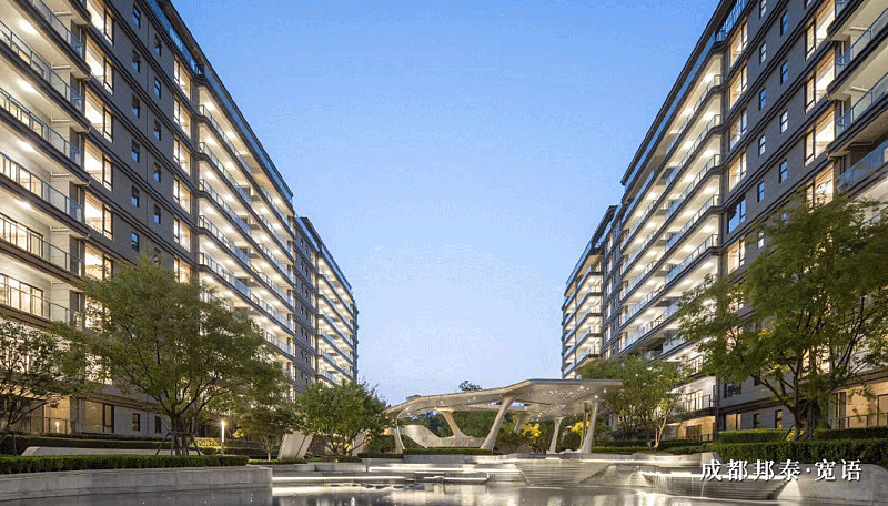 光速推进，邦泰携3大封面级产品落地，不愧是“卷王” 昆明市场，是时候重新认识邦泰了。一方面，这家有着“川企之光”美誉的房企，今年一口气在昆明 ...