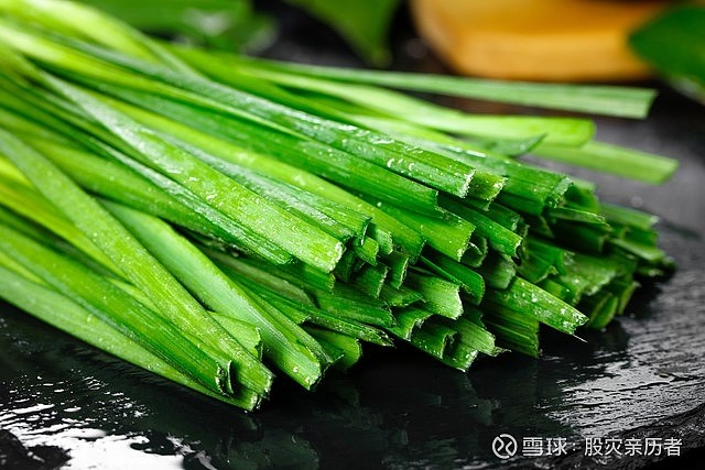韭菜为什么会割了又长,生生不息 首先声明,我不是研究农学的生物学者,并不知道地里韭菜因何能割了又长,生生不息。我只是一个普通的股民,没有多少 ...