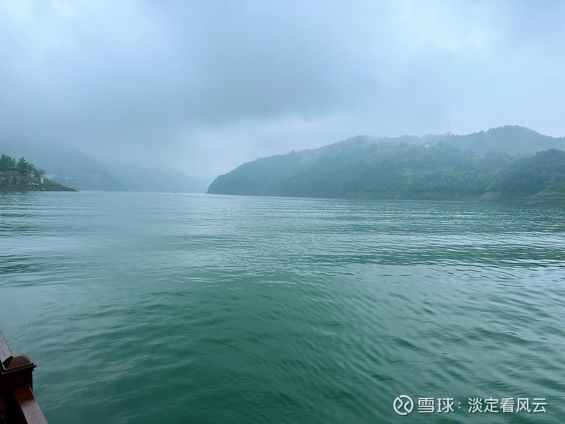 烟雨瀛湖。