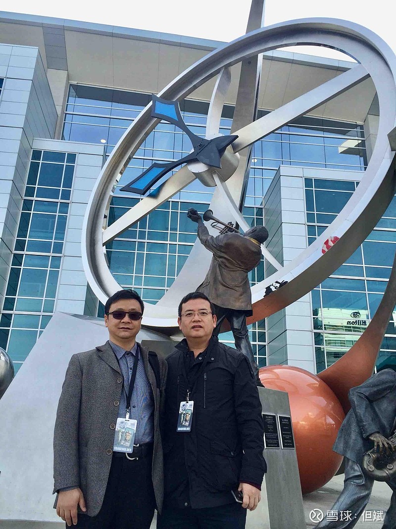 看到您带着家人再访奥马哈,回想起十年前2014 年 5 月我们一起参加巴.