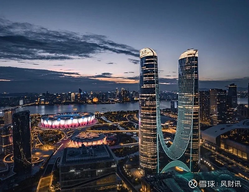 仅过一年,西湖区第一高楼,正式搁浅!