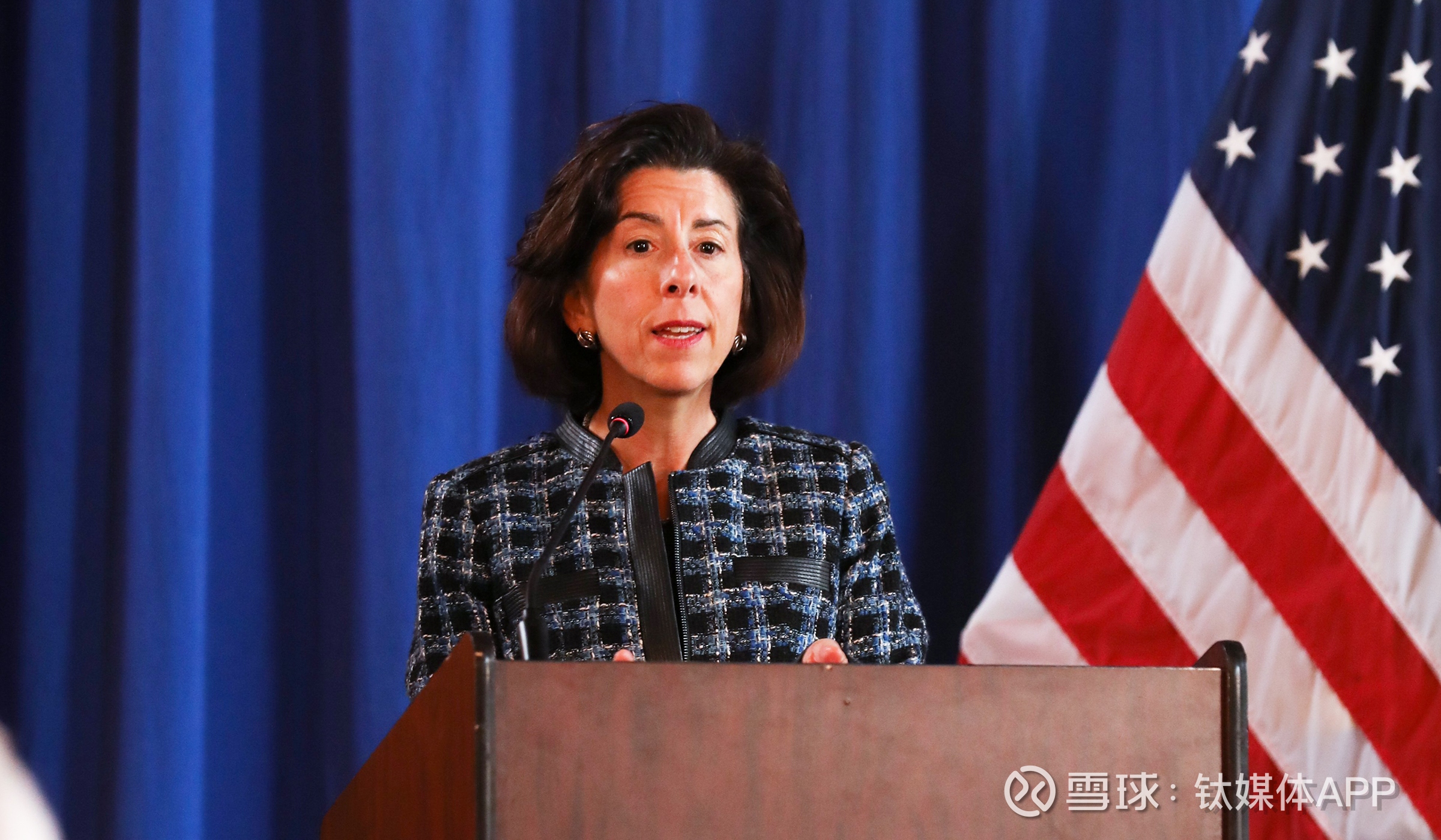 美国商务部长雷蒙多：如果中国买下台积电，美国经济就要完蛋了｜硅基世界美国商务部长雷蒙多（图片来源：雷蒙多账号） 钛媒体App 5月9日消息， 今晨举行的 美国众议院拨款委员会就2025年预算...